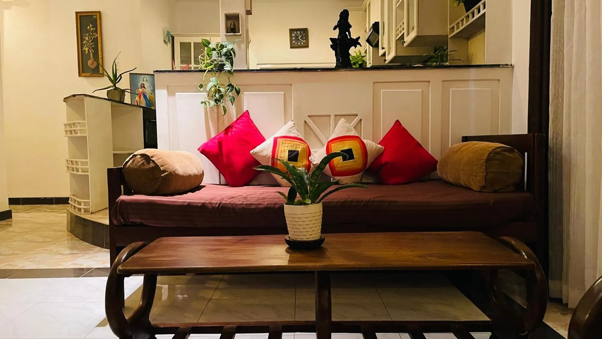 Christine Villa Negombo Homestay